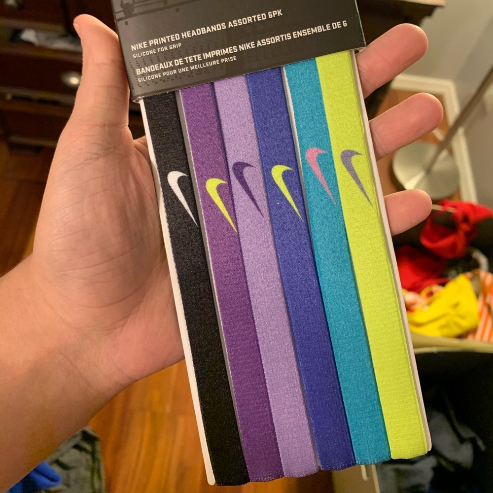 six pack of nike skinny headbands. never worn